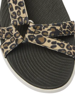 NATIVE SANDAL