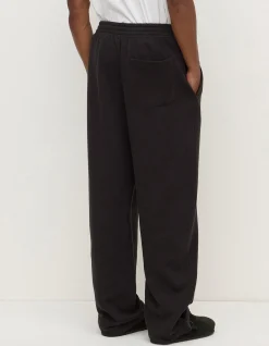 Newport Fleece Trackpant Washed Black