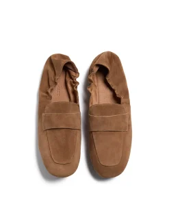 Nomi Suede Elasticated Round Toe Flat