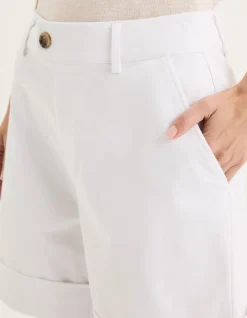 NOVA SHORT