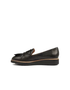 Opitto Black Leather Flat Shoes