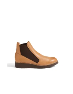 Ozeke Leather Elastic Panel Chelsea Boots