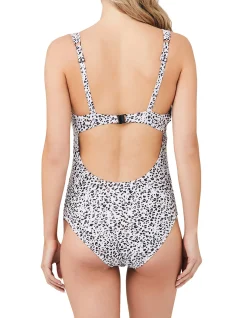 PEBBLES ONE PIECE