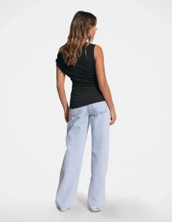 PIPPA TIPPED SHOULDER TOP
