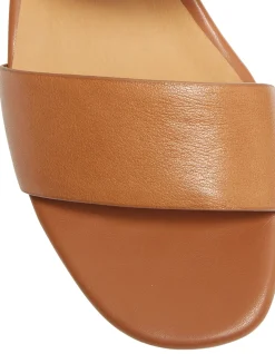 PLATO HEEL SANDAL
