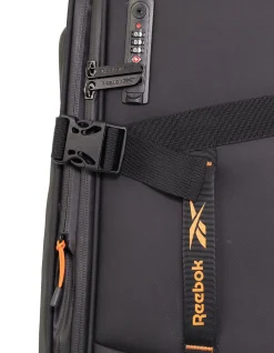 Pro Soft Shell 68cm Expandable Medium Suitcase Black