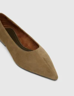 REECE SUEDE POINTY FLAT