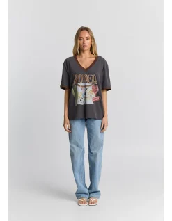 Rodeo V-Neck Tee