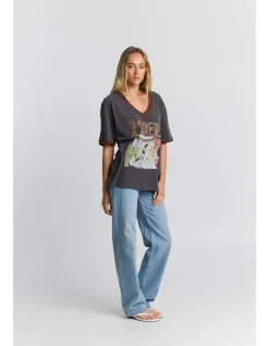 Rodeo V-Neck Tee