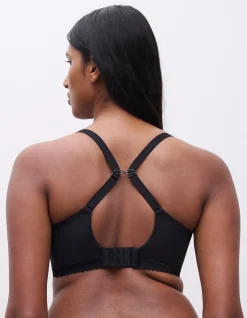 ROMANCE PLUNGING UNDERWIRE BRA