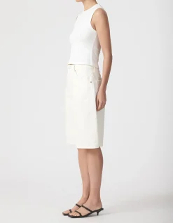 Rowena Short