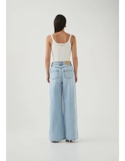 Rylan Extra Wide Leg Jean