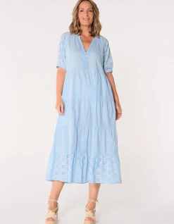 Savannah Daisy Embroidered Dress