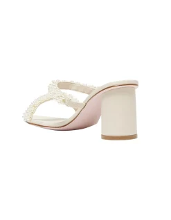 SCARLET HEEL