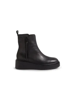 Sedrin Black Leather Ankle Boots
