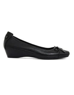 SHANNON HEEL