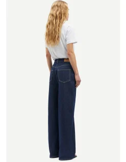 SHELLY HIGH RISE STRAIGHT LEG JEANS