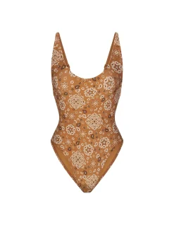 SIGNATURE SWIM SCOOP NECK ONEPIECE