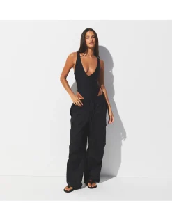 SIGNATURE SWIM PLUNGE ONE PIECE