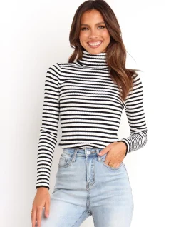 Simmy Top