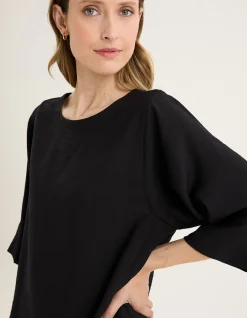 SKYE TOP