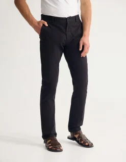 SLIM FIT CHINO
