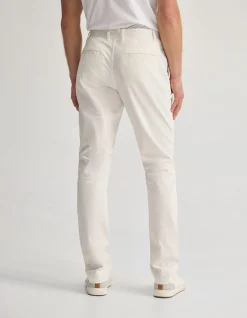 SLIM FIT CHINO