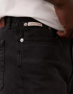Slim Taper Essential Black Tapered Jeans
