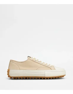 SNEAKERS IN NUBUCK