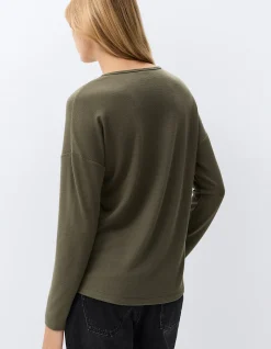 SOFT V-NECK LONG SLEEVE TEE