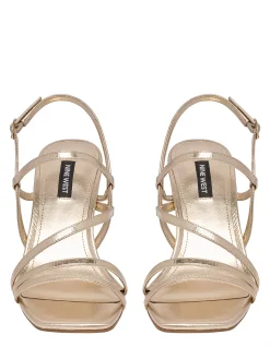 SPELA HEELED SANDAL