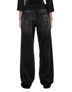 STRAIGHT LEG JEANS