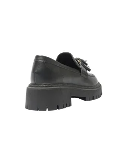 STRIKE LOAFERS