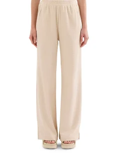 Sutton Pant