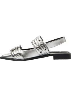 SUZIE FLAT