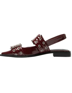 SUZIE FLAT