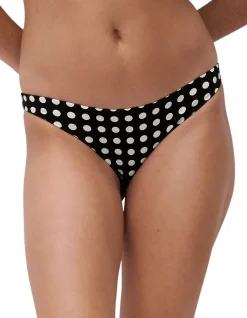 SWIM SAUVAGE BRIEF