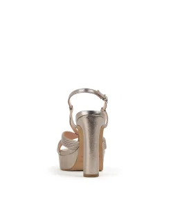 SYRO110 V STRAP PLATFORM SANDAL