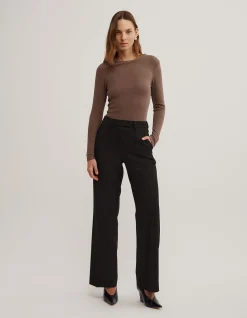 Tailored Straight Leg Pant