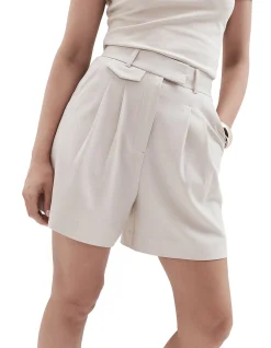 TAILORED WALK SHORT