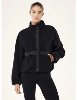 Technique Jacket