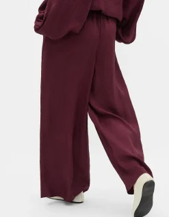TEXTURED SATIN GATHERED PANT