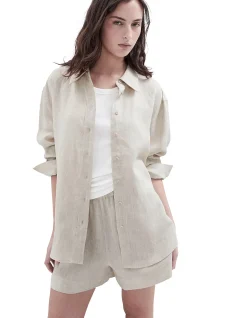 THE CLASSIC OVERSIZED LINEN SHIRT