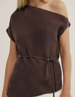 Tipped Shoulder Top