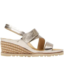 TOSCA WEDGE SANDAL
