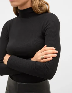 TRIO ILLUSION RING