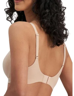UNDERSTATE SEAMLESS BRA