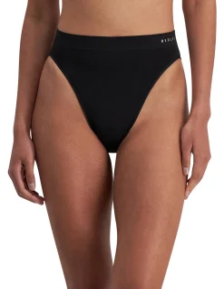 UNDERSTATE SEAMLESS HI-CUT BRIEF