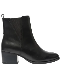 VENUS ANKLE BOOT