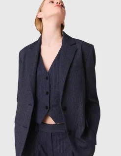 Vernona Blazer
